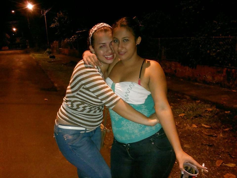 25P NALGONA , BIG ASS MEXICANA