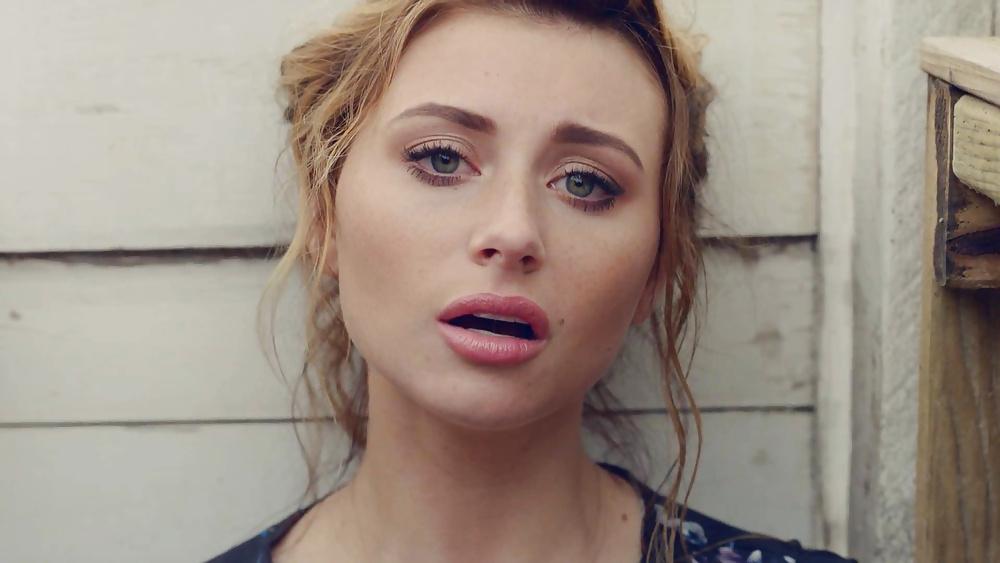 25P Celeb hot Sex Face