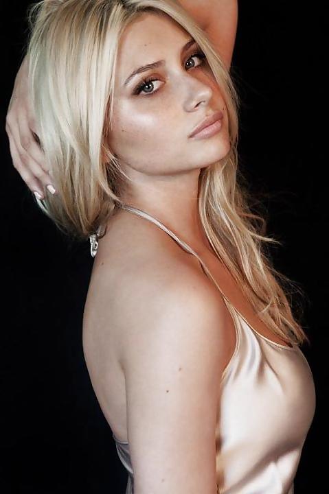 25P Celeb hot Sex Face