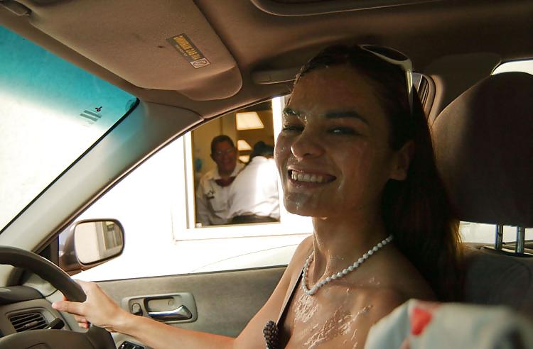 22P Public Facial Girl