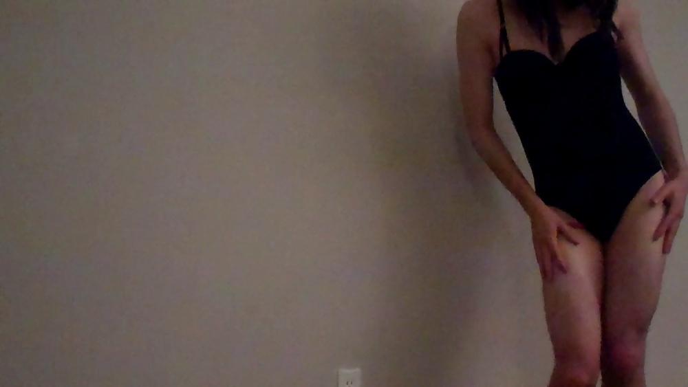 10P CD Princess Megan in Lingerie 
