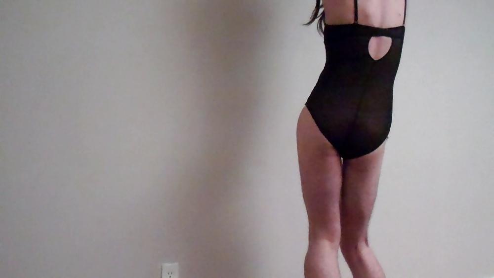 10P CD Princess Megan in Lingerie 