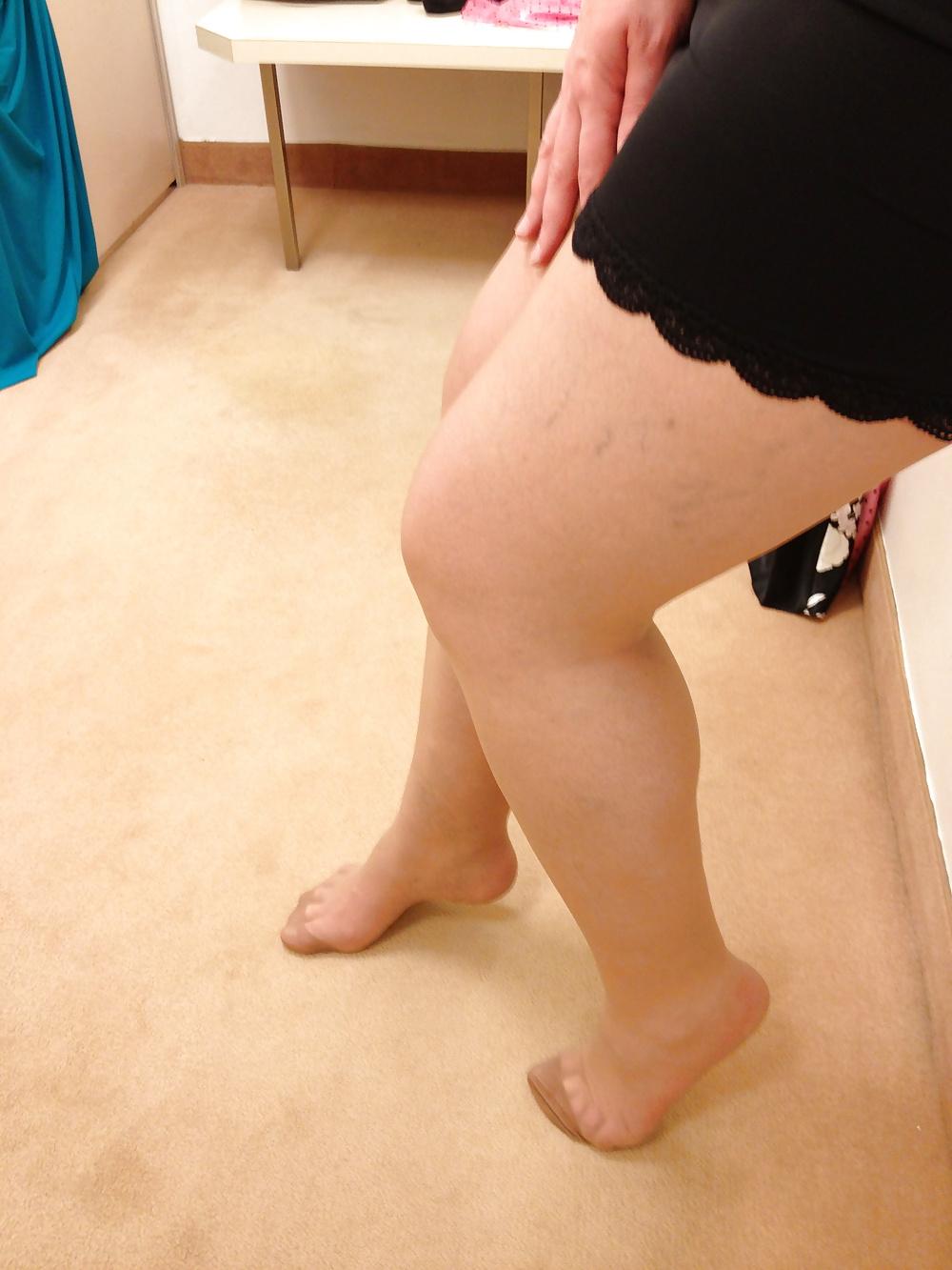25P Fitting room show in Macy's