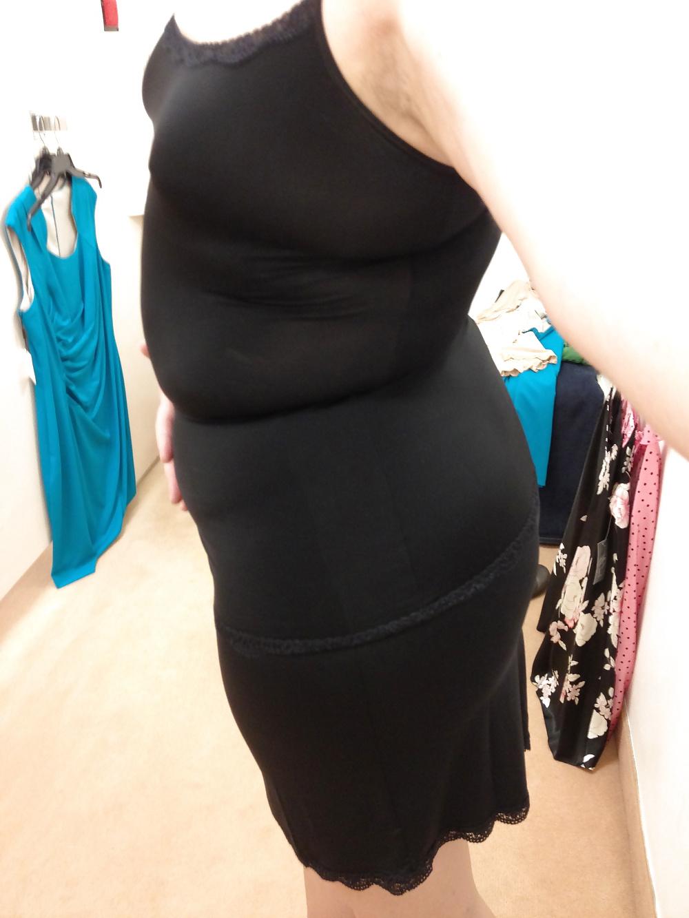 25P Fitting room show in Macy's