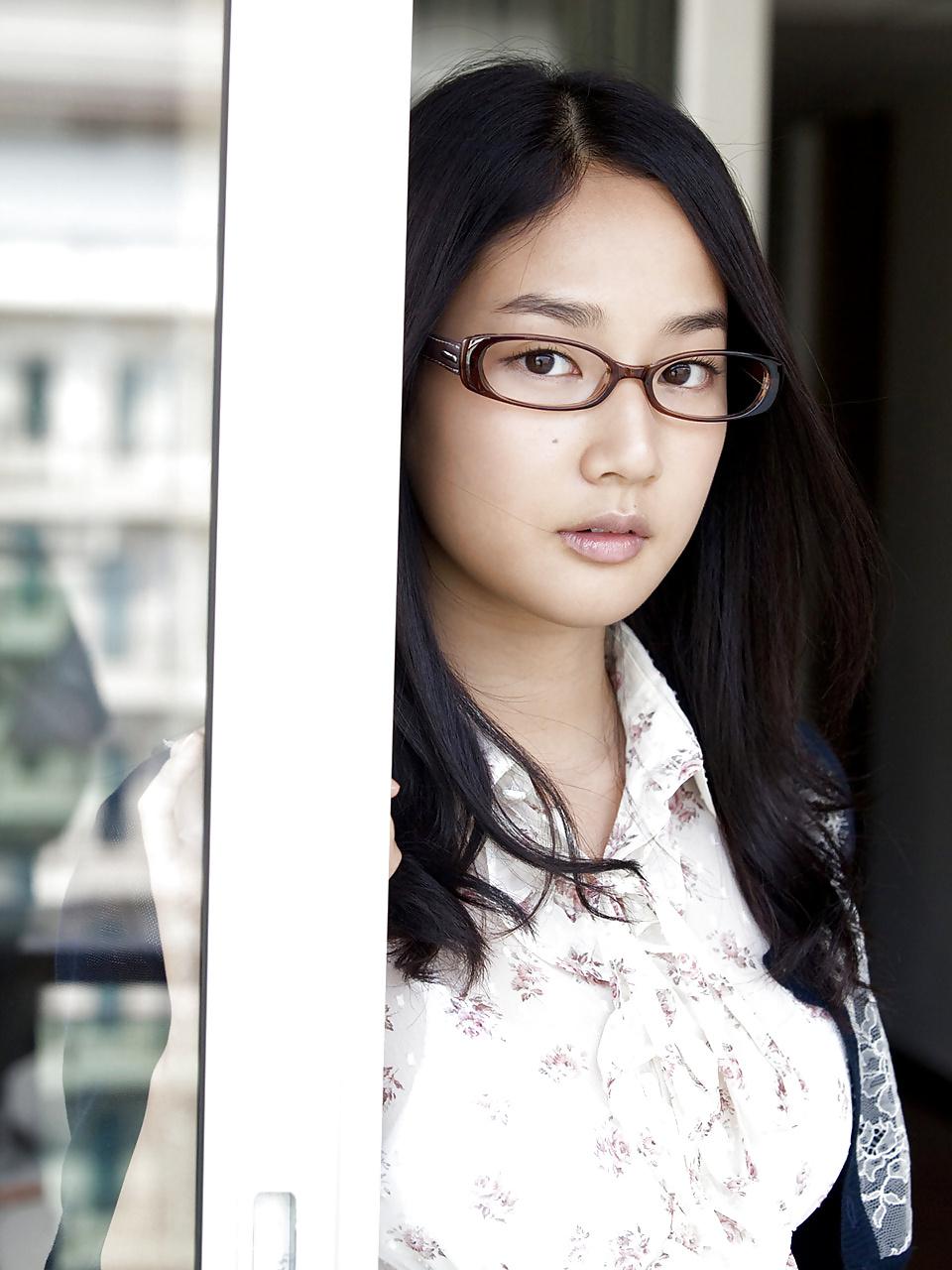 25P Sexy japanese teacher