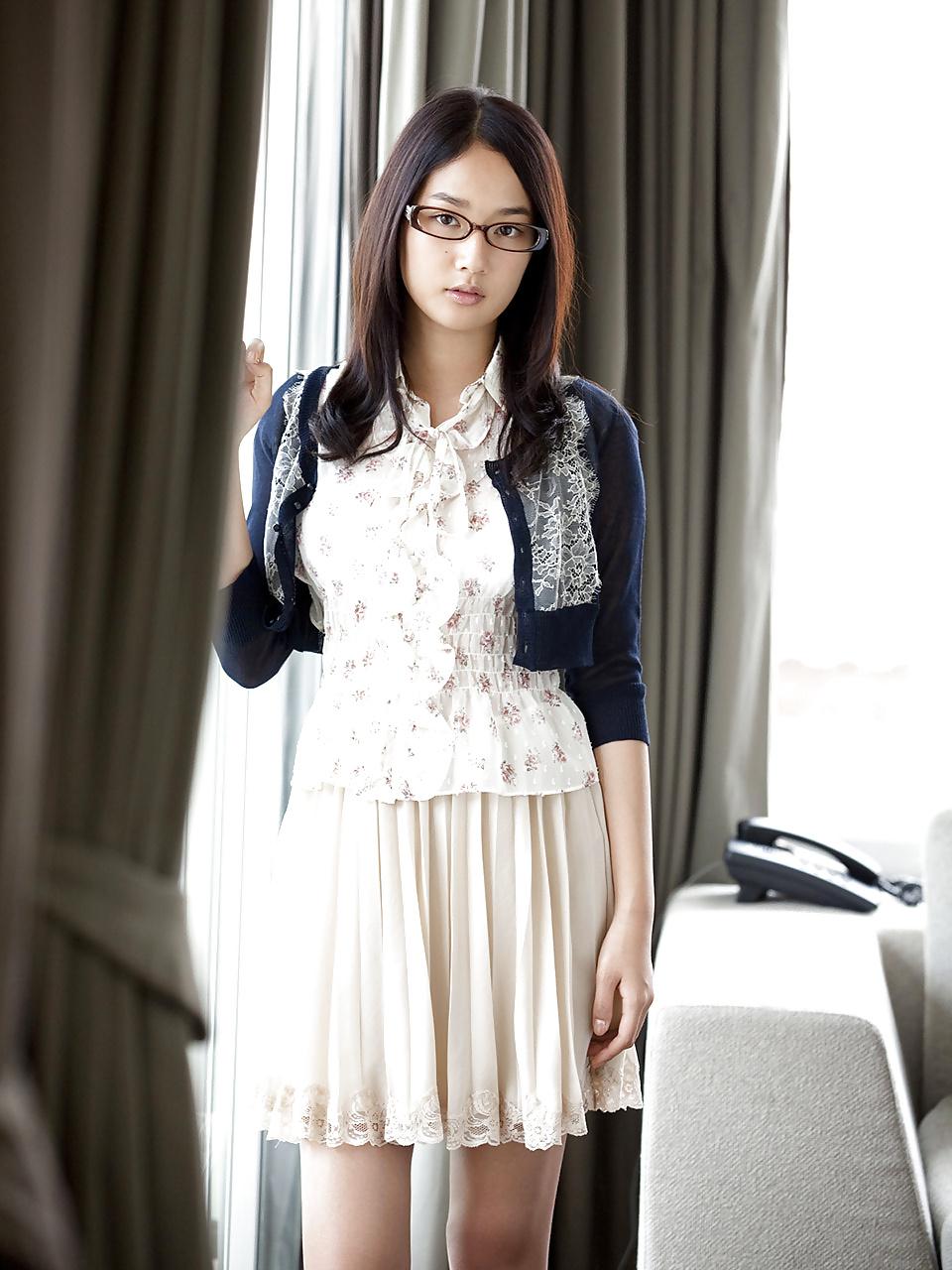 25P Sexy japanese teacher