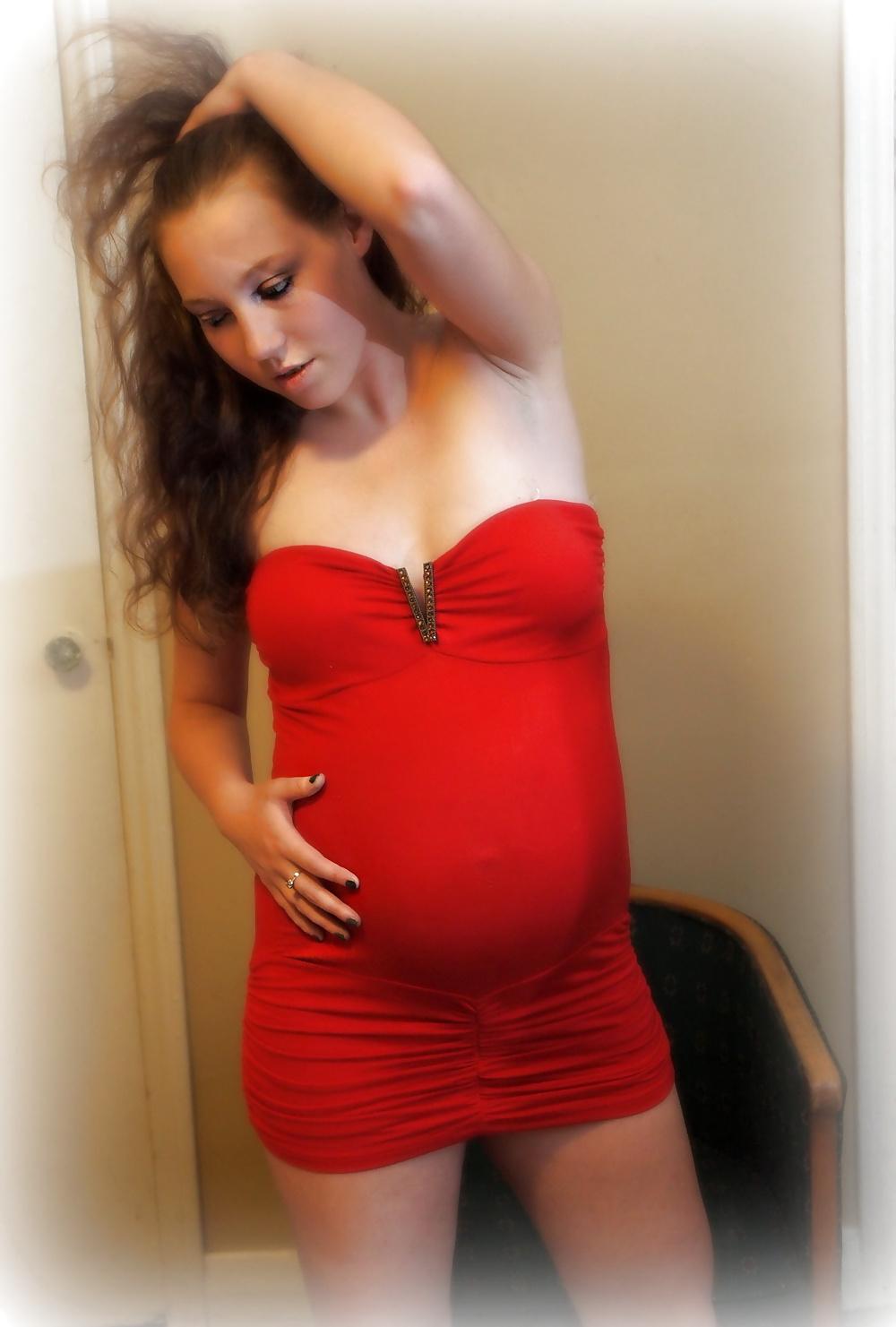 25P Pregnant Teen