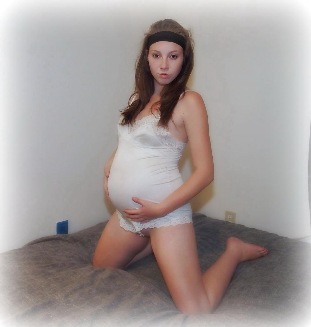 25P Pregnant Teen