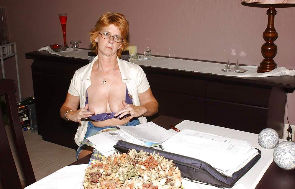 22P Mature teacher