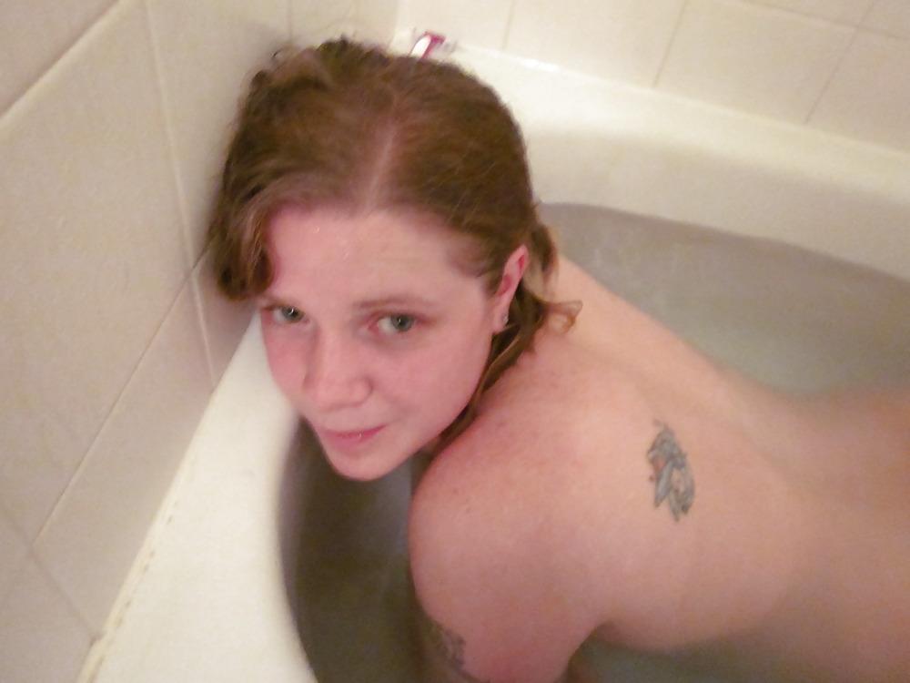 25P I let my hubbys friend take pics of me(Baby) in bath