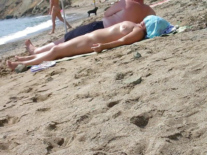 25P I am a beach tease