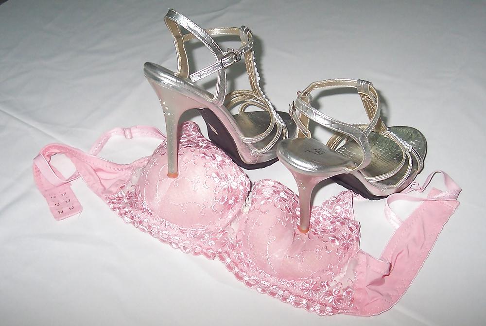6P HEEL SHOE BRA. Cumshot Heel Shoe Bra