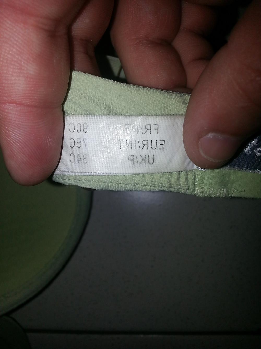 17P My 24 Cousin Green Etam Bra and Black Secret Possessions Bra