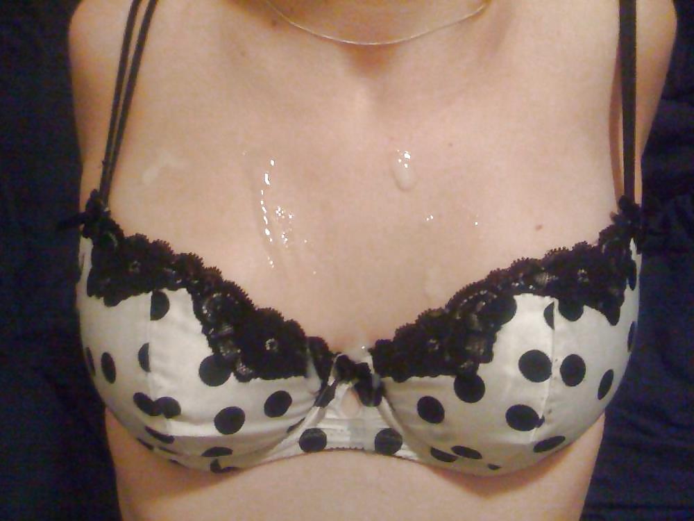 25P Bra and Cleavage Covered in Cum 