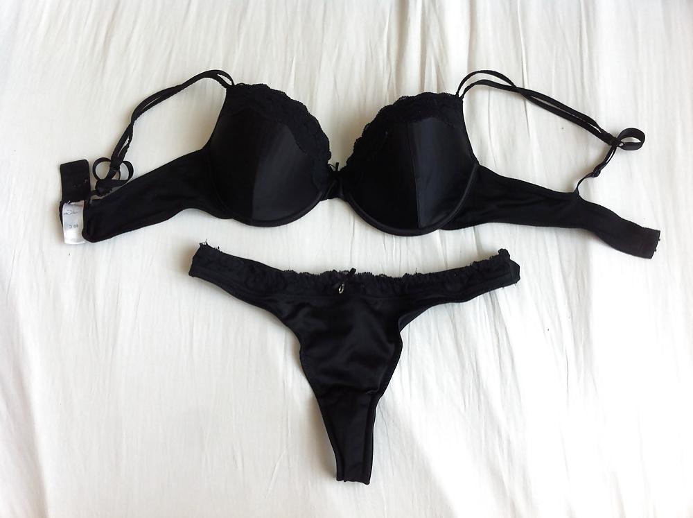 7P Cum on dirty Panty