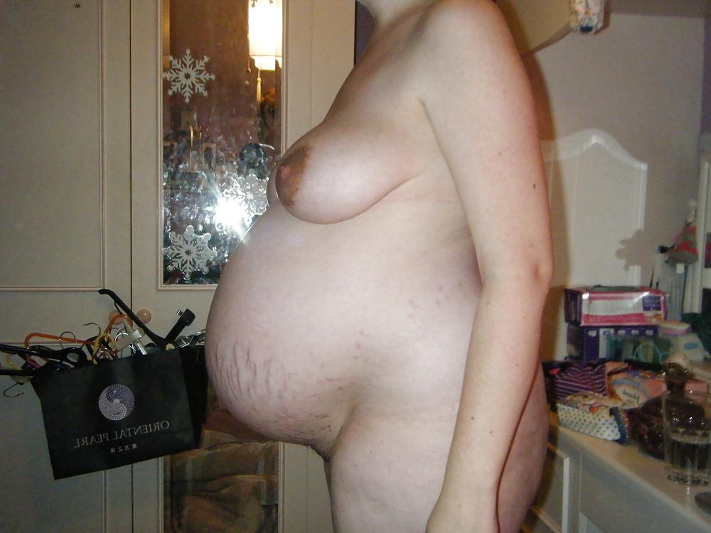 25P Enceinte nue - Nude pregnant 13