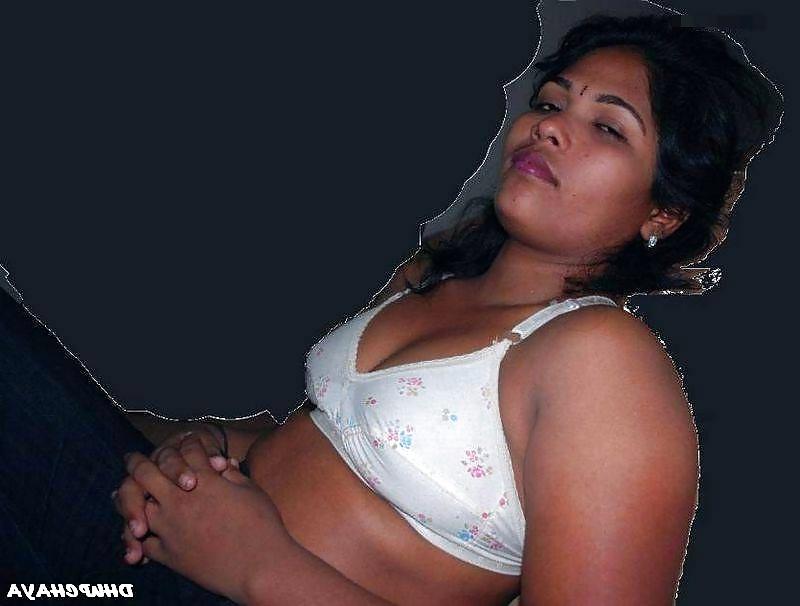 6P Desi ex girlfriends bra removed 