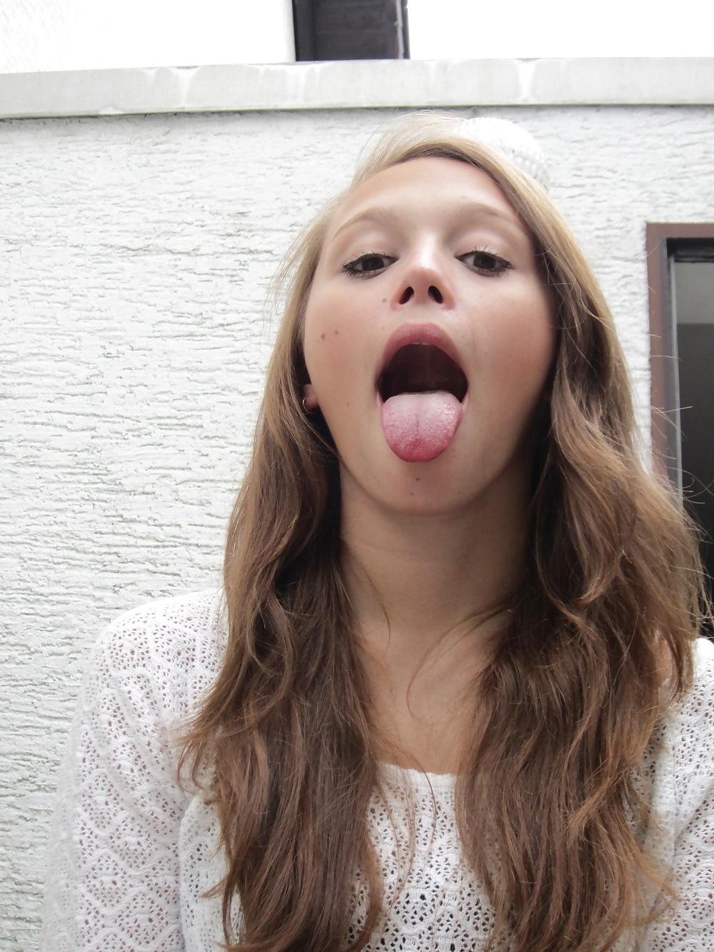 25P Teen Slut Cock-Face 3