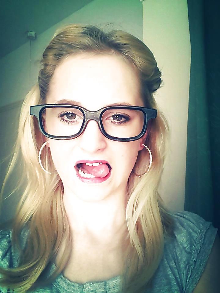 25P Cum on my glasses 2