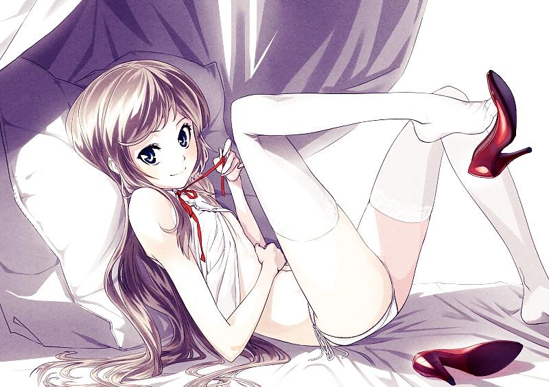 25P Anime style: shoe dangle