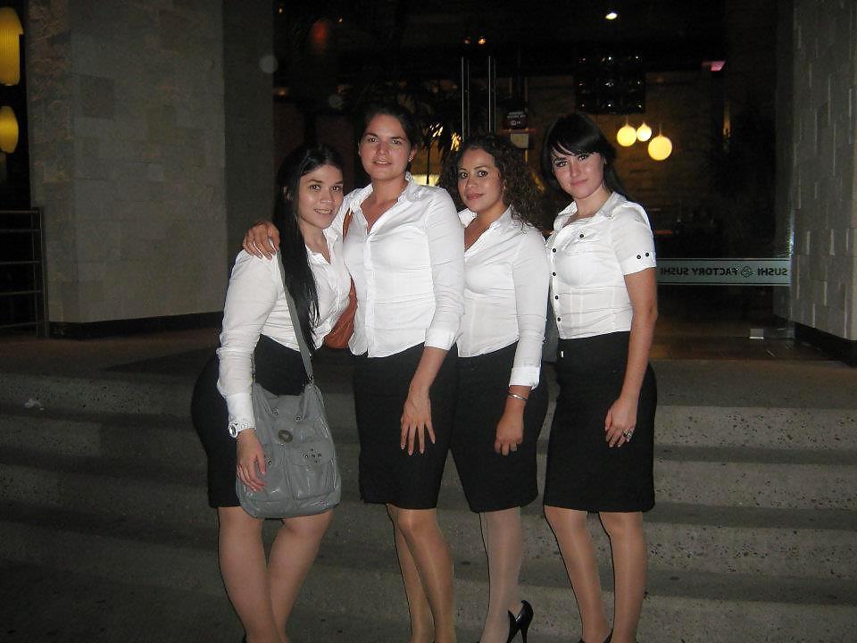 25P Mexicanas en pantimedias  mexican girls in pantyhose  4