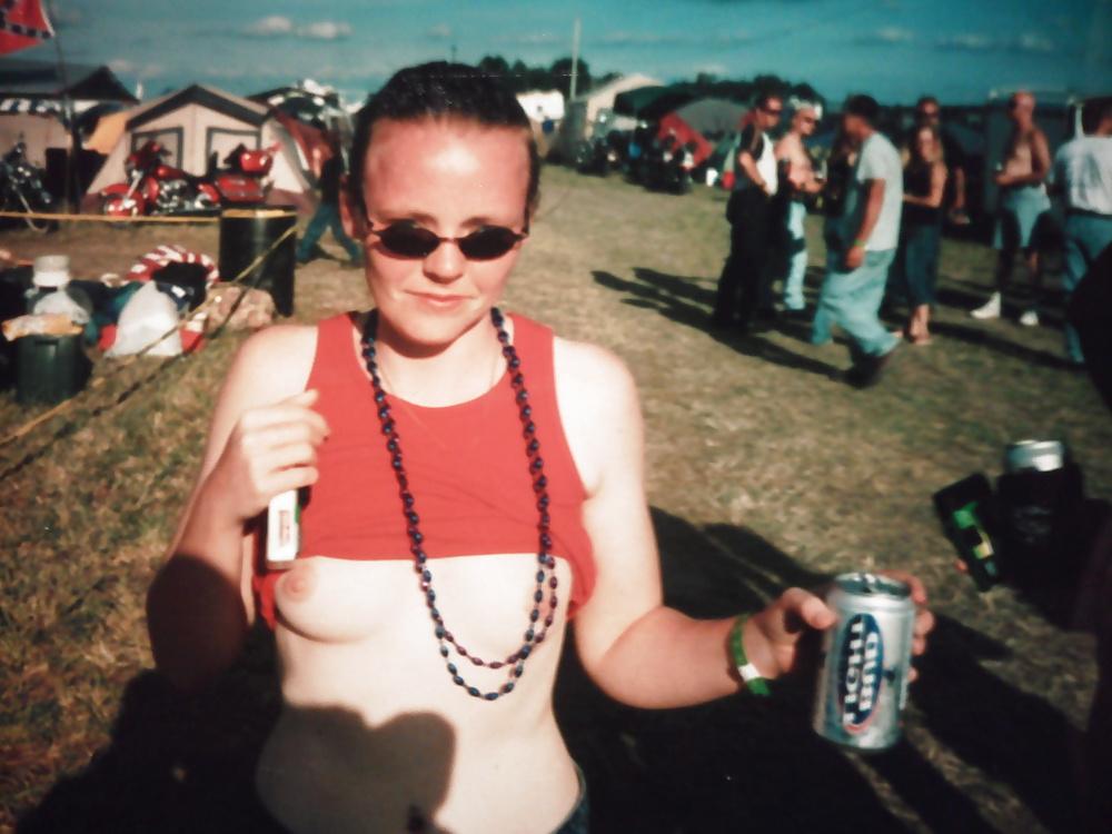 25P More biker party pics