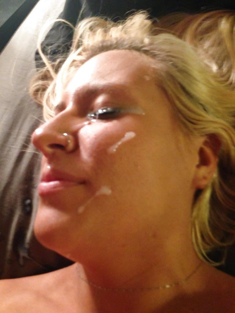 25P Blonde Girl Amatuer Facials