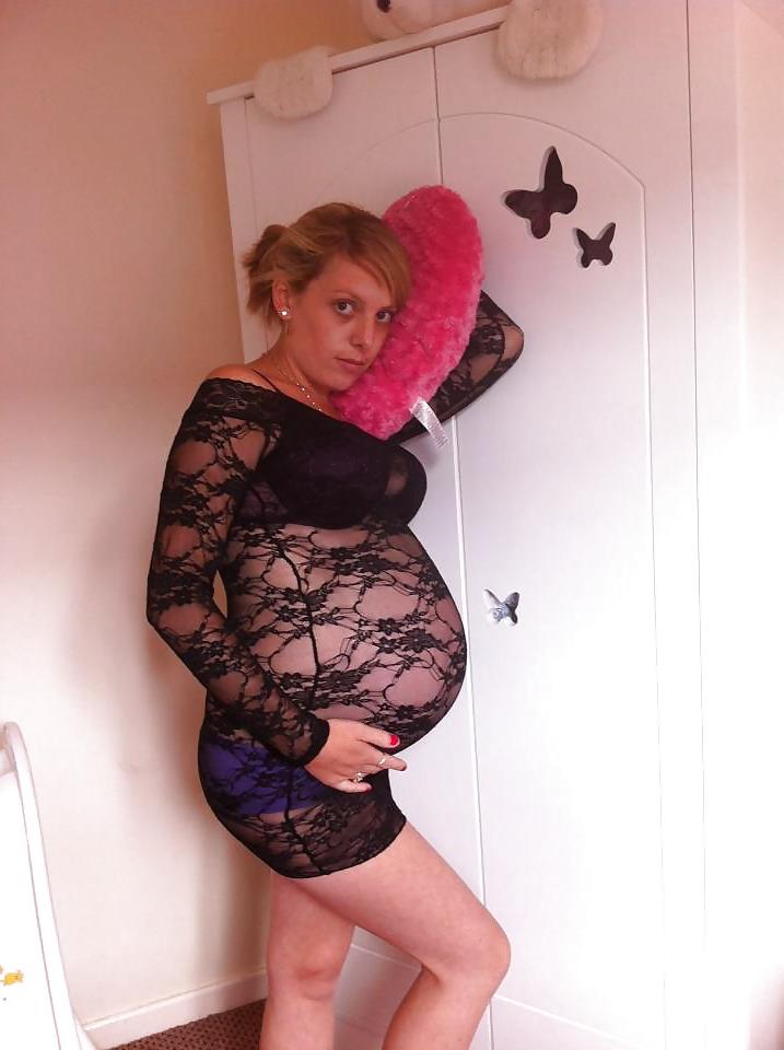 25P Pregnant Chav slag