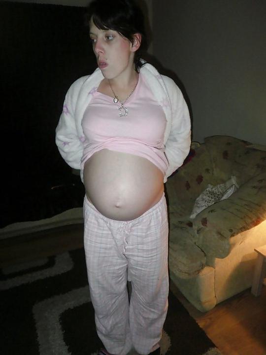 25P Pregnant Chav slag