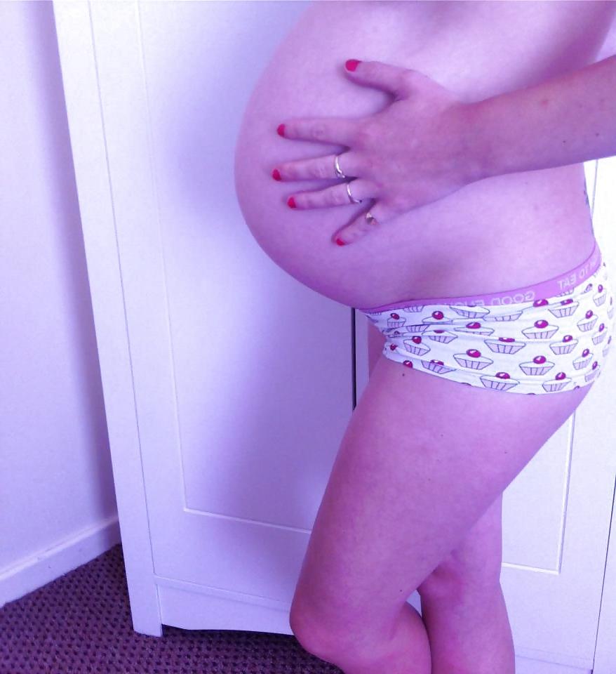 25P Pregnant Chav slag