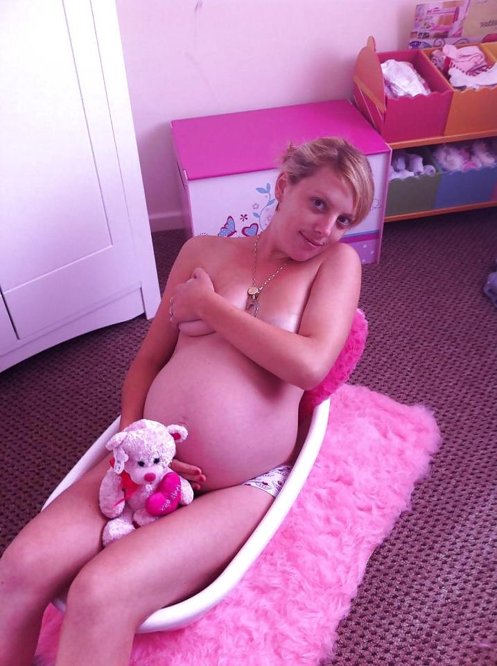 25P Pregnant Chav slag