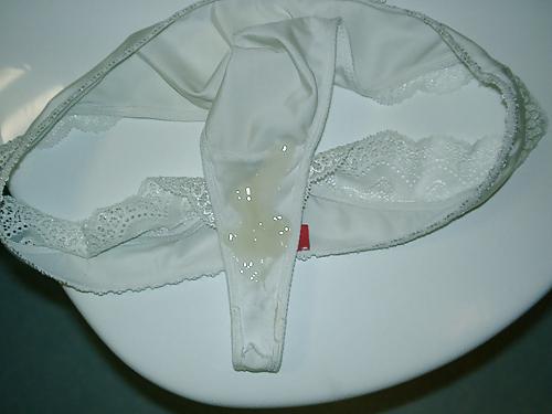 16P Cum on panties