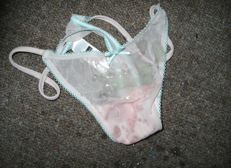 16P Cum on panties