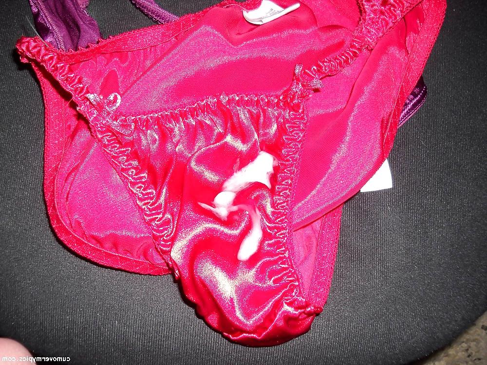 16P Cum on panties