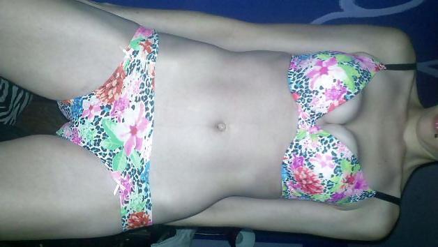 10P Bra and panties 