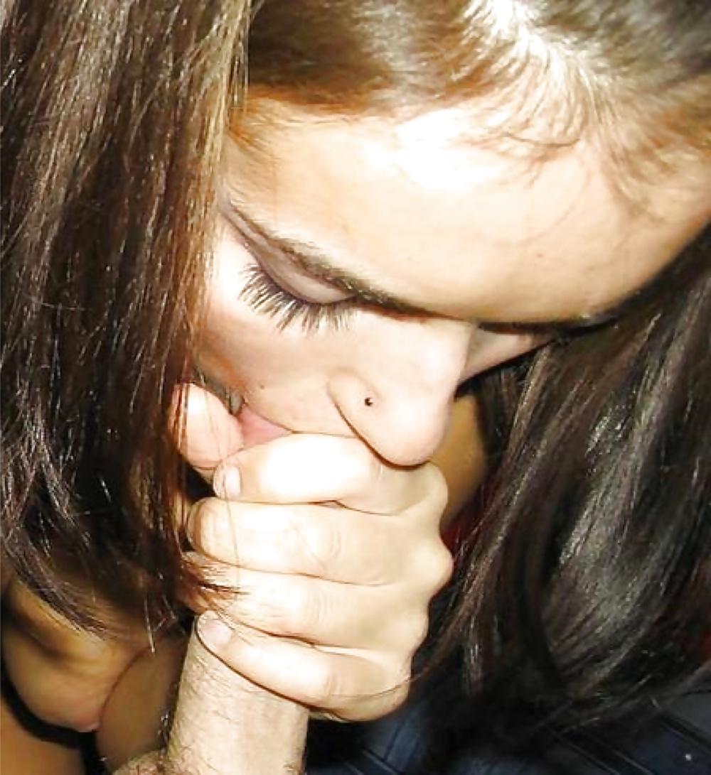 25P The most famous girls on the net 9