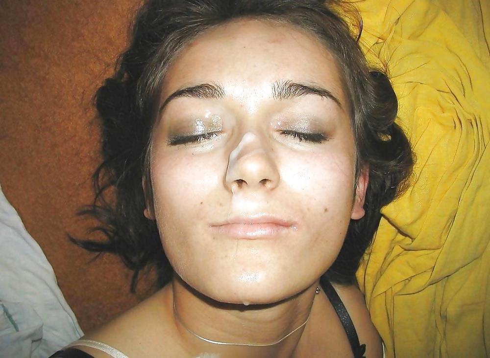 25P The most famous girls on the net 9