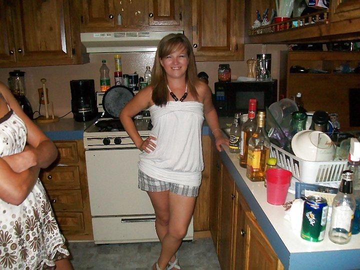 10P Mexican girl