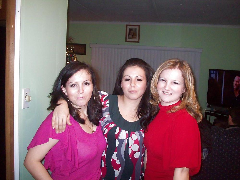 10P Mexican girl
