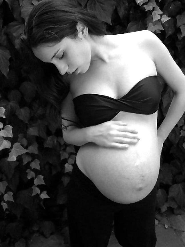 20P Girls that gave more than a blowjob! VOL.1 (pregnant girls)