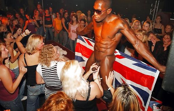 25P Legend of Classic porn CFNM