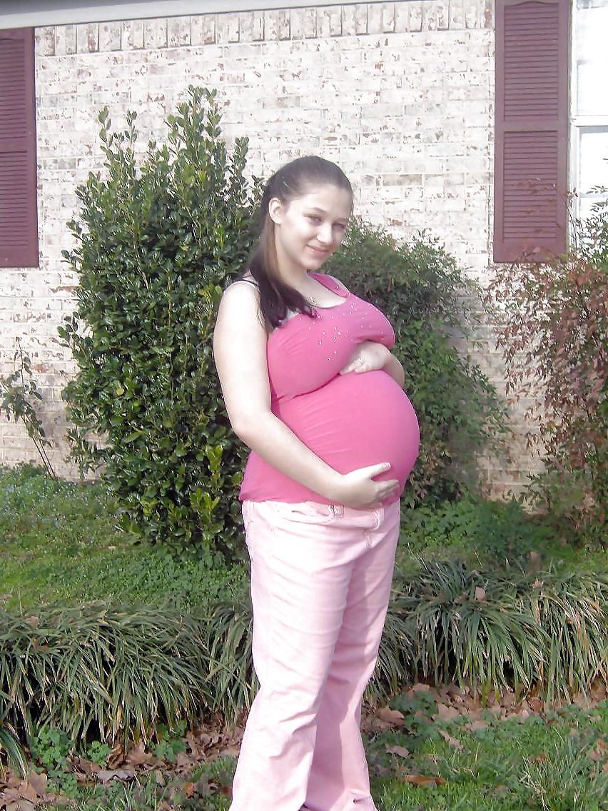 25P Enceinte - Pregnant 31
