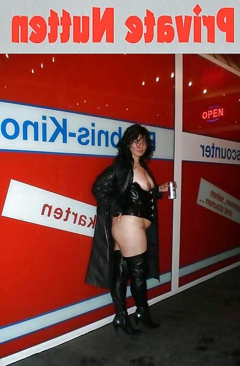 25P Adult Theater Sluts