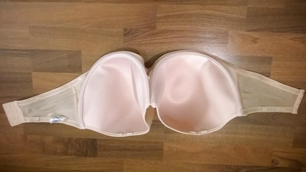 9P 100G strapless bra