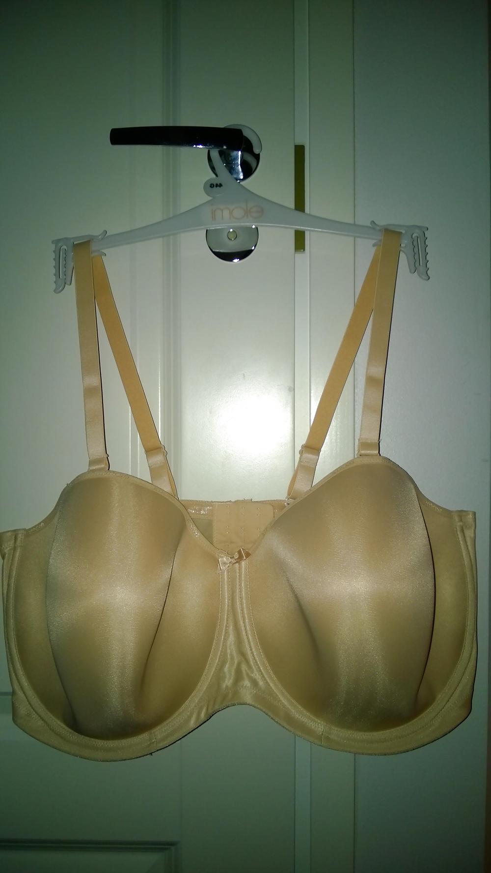9P 100G strapless bra