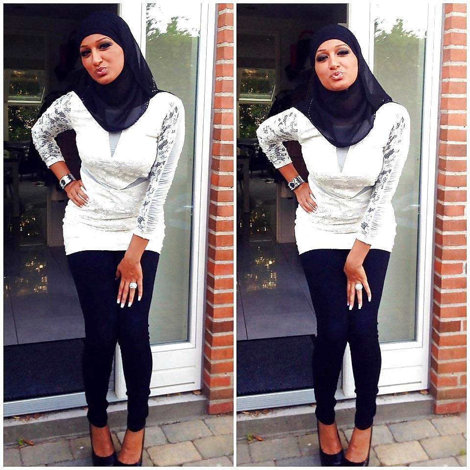 13P Sexy hijabi girl  -  Cum  on  her