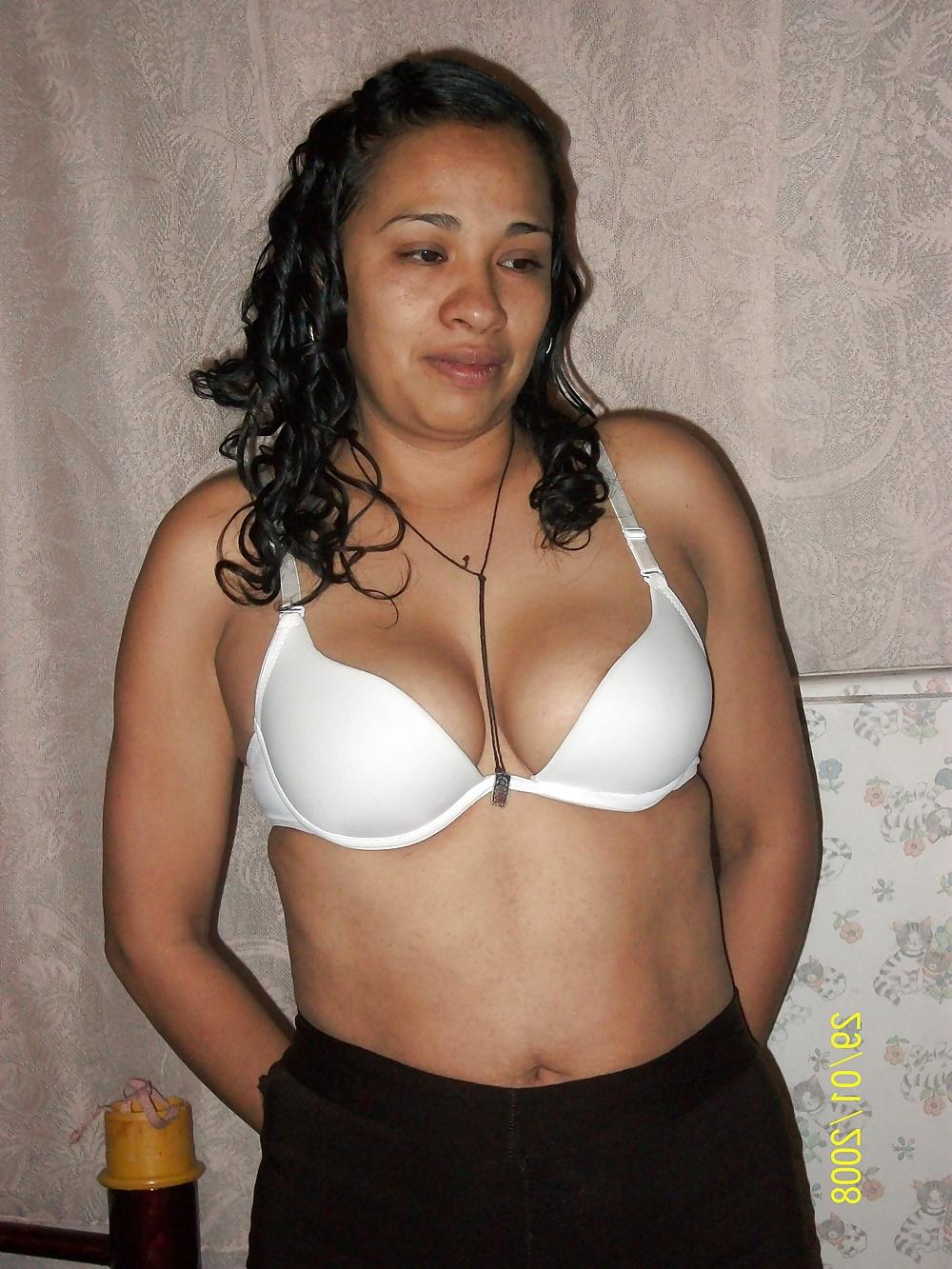 25P TWO PAIR OF SLUT MEXICAN SISTERS