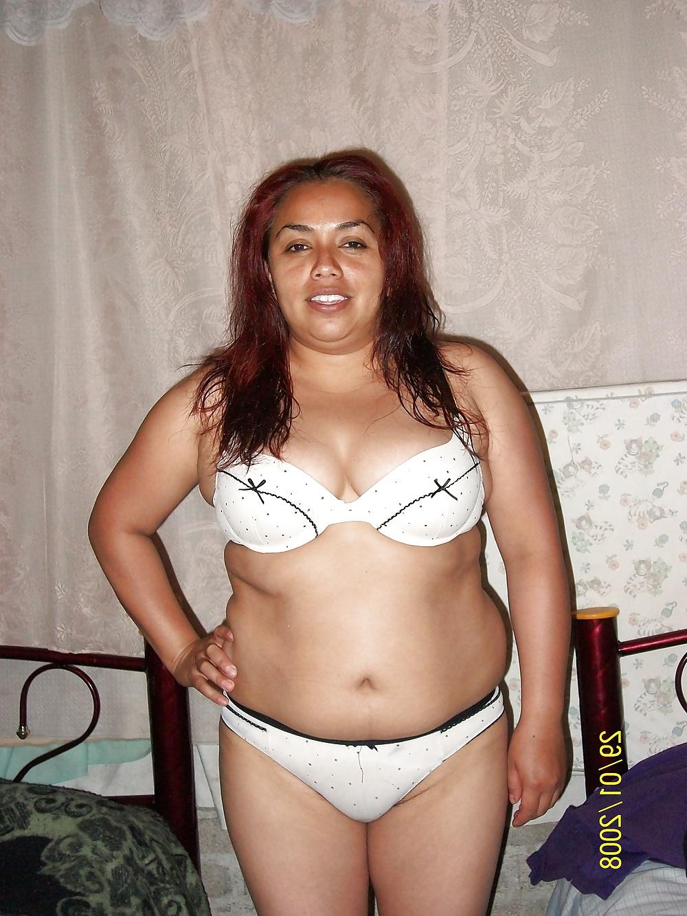 25P TWO PAIR OF SLUT MEXICAN SISTERS