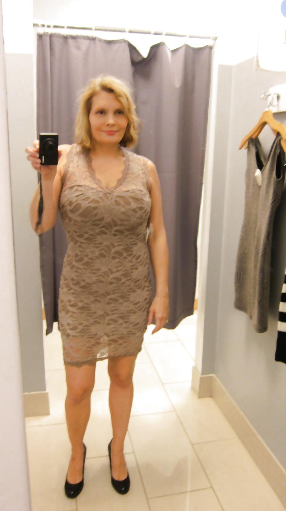 25P Selfie Amateur MILFs and Mature - vol 31!