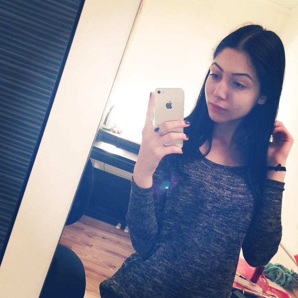25P Pretty teen throatfuck fuckmeat